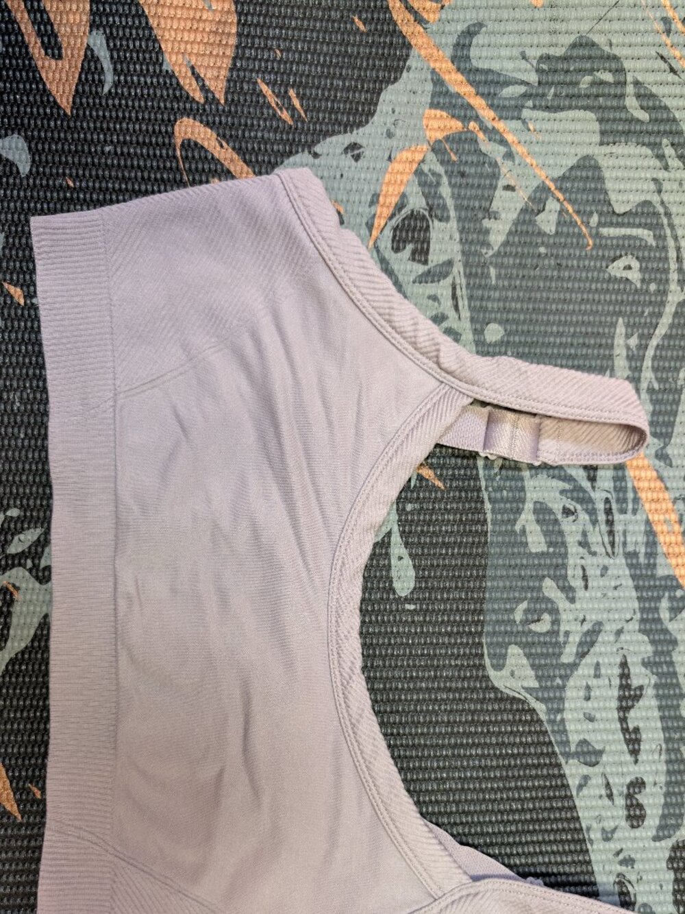 Old Navy Active Seamless Light Support Bralette Sports Bra Lilac - Women’s L